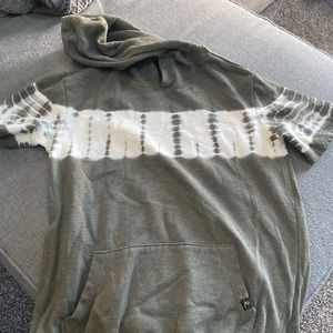 Boys short sleeved hoodie.